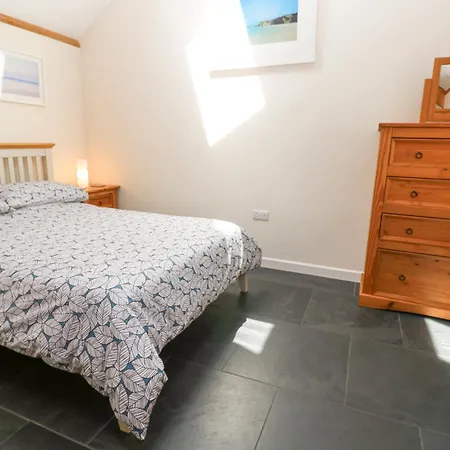 Godolphin Barn Holiday home